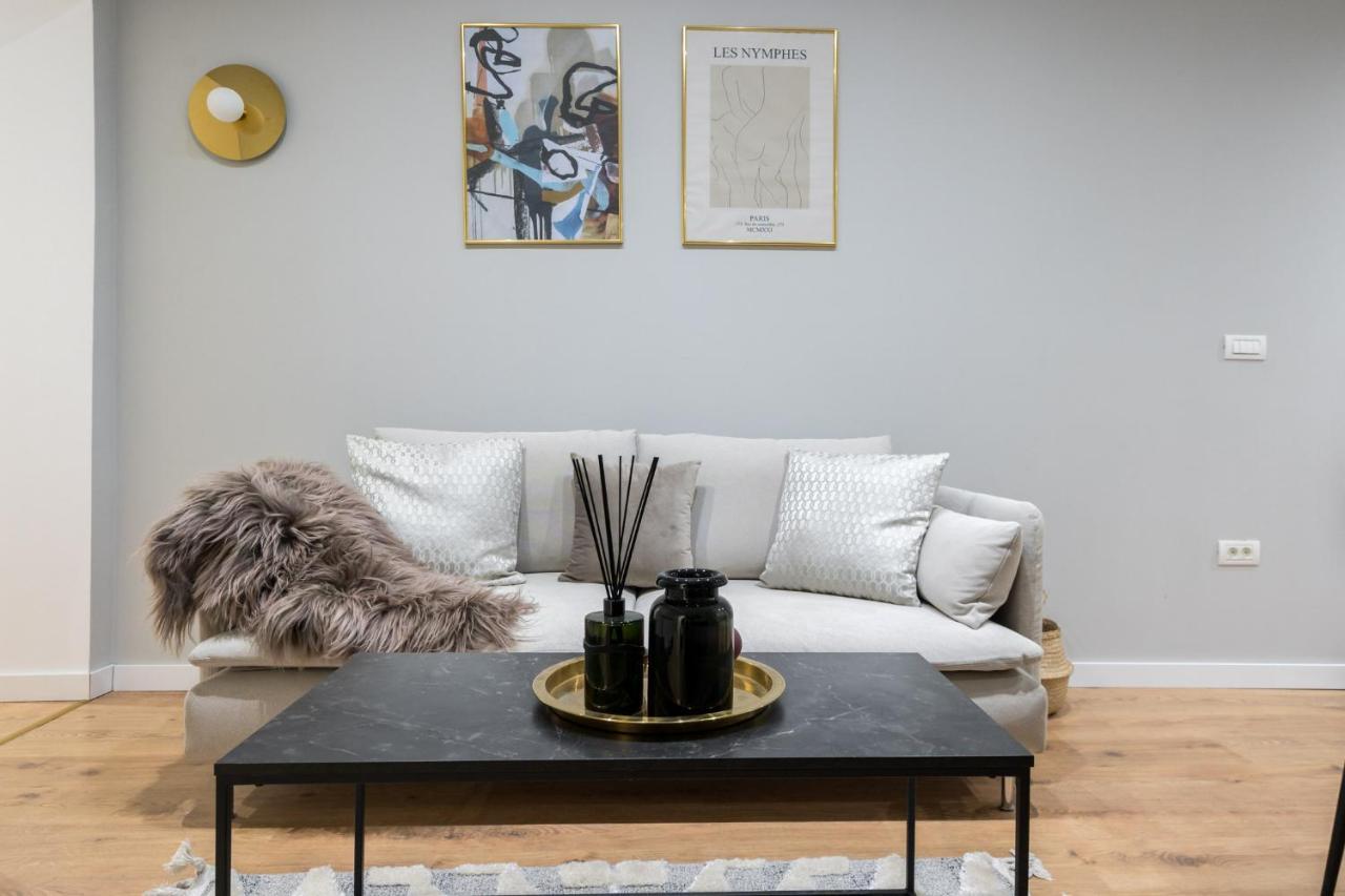 Appartamento Crystal 3bdr In Center Bucarest