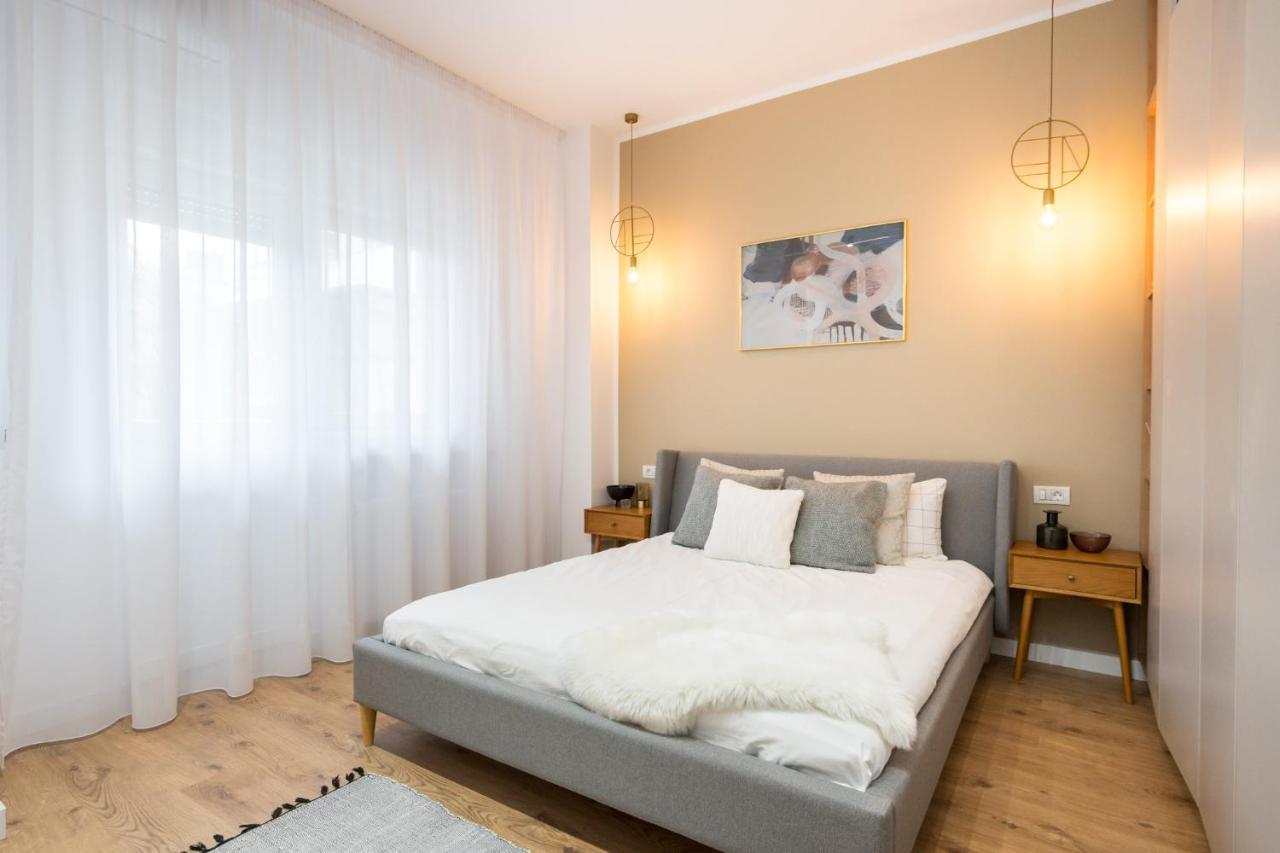 Appartamento Crystal 3bdr In Center Bucarest