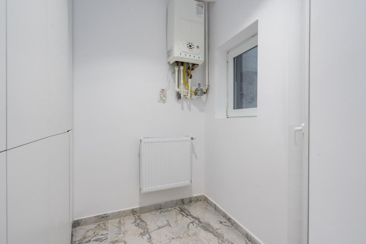 Appartamento Crystal 3bdr In Center Bucarest