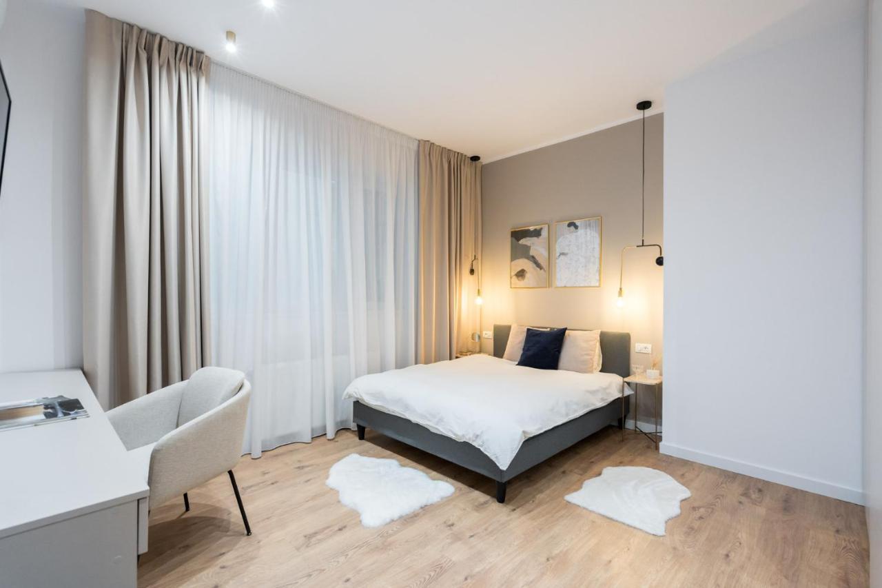 Crystal 3bdr In Center Appartamento Bucarest
